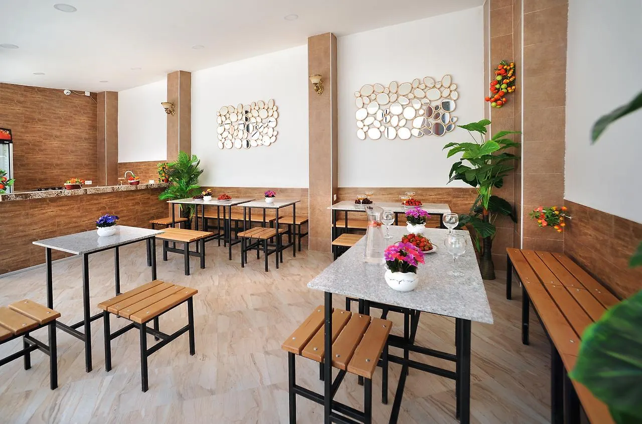 Rk City Hotel Tbilisi 3*,